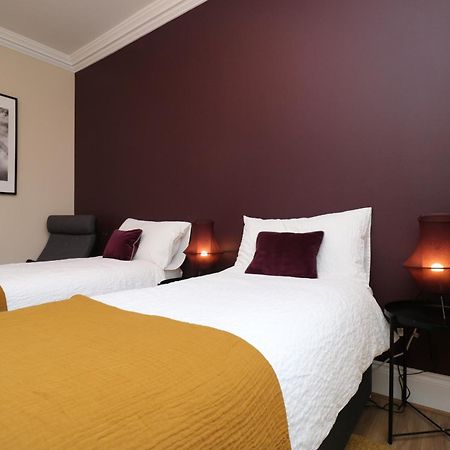 Luxury Spacious 2 Bed Apartment Free Ample Parking Sunderland  Luaran gambar